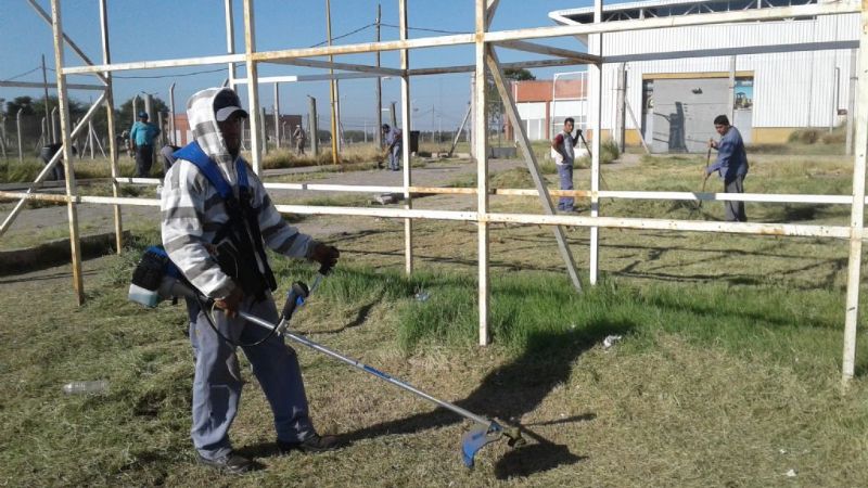 Avanzan las tareas de reacondicionamiento del Predio Ferial