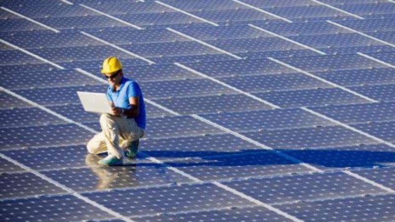 Empresa española interesada en invertir en energía solar