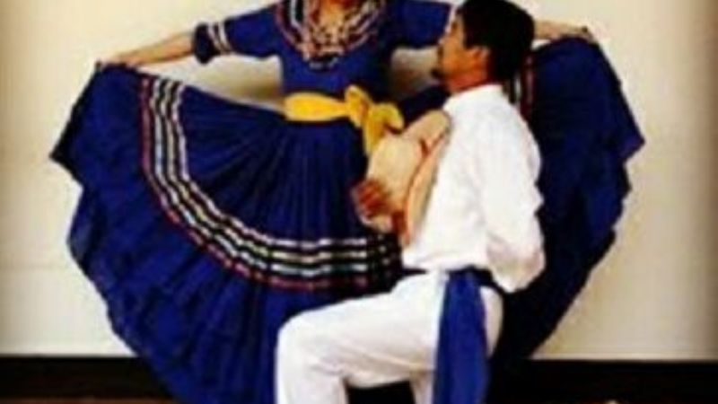 La Escuela de Artes y Oficios “Virgen del Valle”