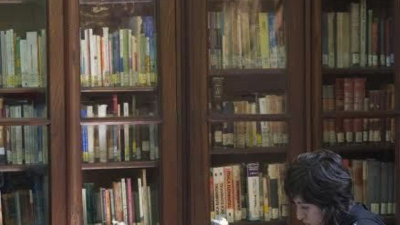 Extienden el horario de atención en la Biblioteca Herrera