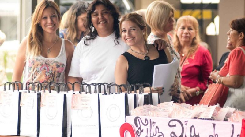 Agasajo por “Día de la Mujer” en la Cámara de Senadores