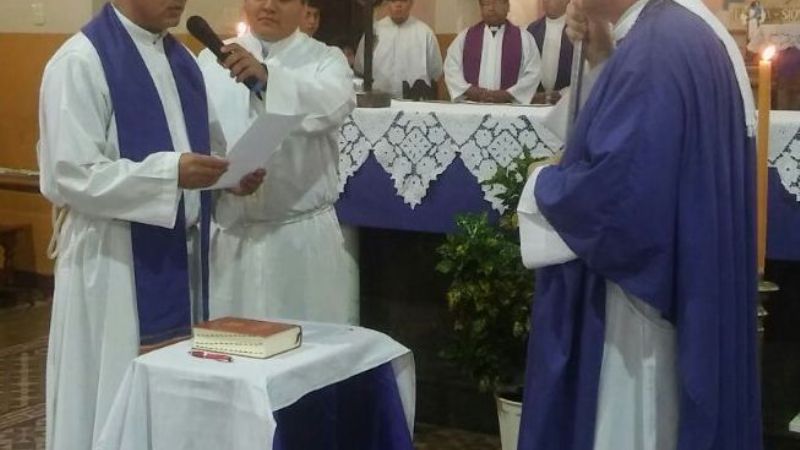 La comunidad de San Isidro recibió a su nuevo párroco