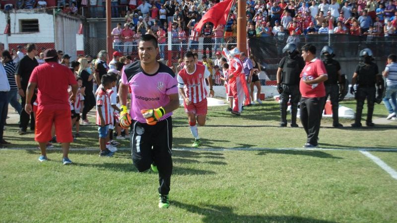 En la fiesta del regreso a “La Leonera”, Villa Cubas aseguró el “1”