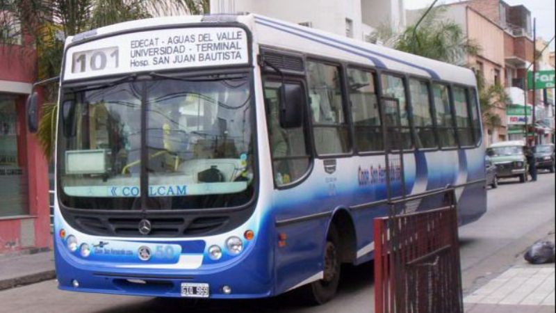 Aprehenden a un arrebatador en un colectivo