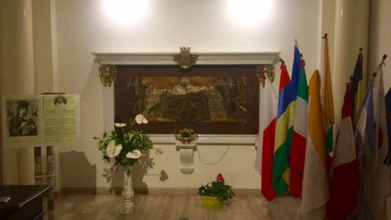 Misa rogando por la beatificación de la fundadora de congregación religiosa