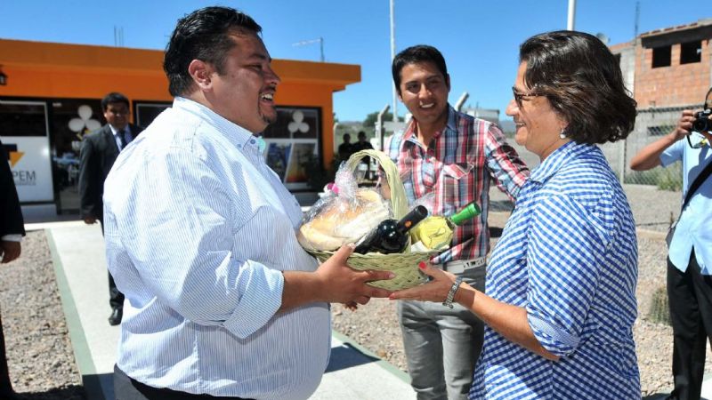 Lucía recorrió la localidad de Hualfín
