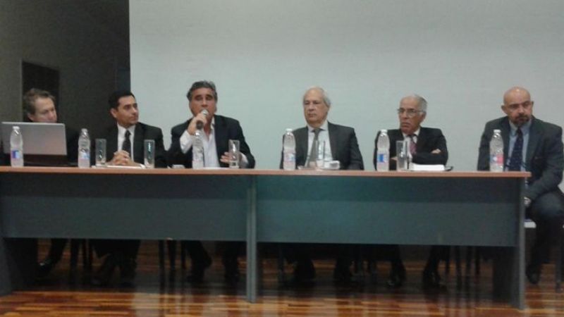 Juristas disertaron por el Día Mundial del Consumidor