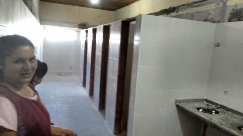 Desde diciembre trabajan en la refacción total de la Escuela 197 de Recreo