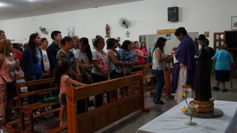 Entronizan imagen del Cura Brochero