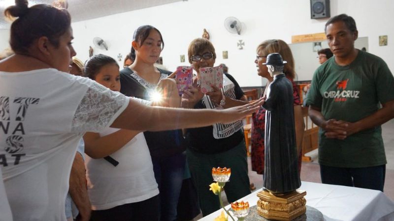 Entronizan imagen del Cura Brochero