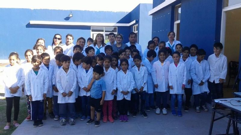 La senadora Sánchez recorrió escuelas de La Paz