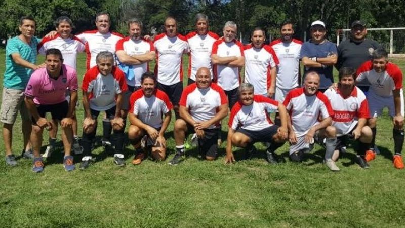 La Interprofesional largó también con la Maxi y la Sénior