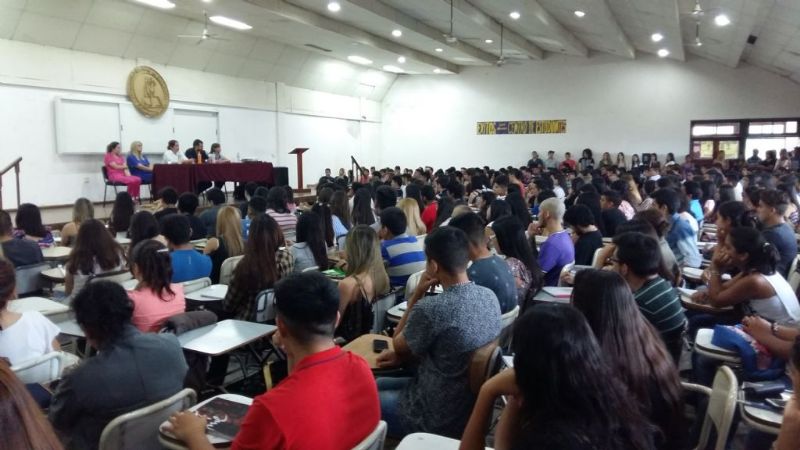 La Facultad de Derecho dio la bienvenida a sus ingresantes