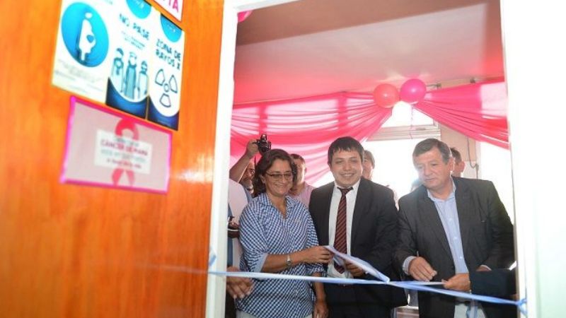 Corpacci inauguró mamógrafo en el Hospital de Tinogasta