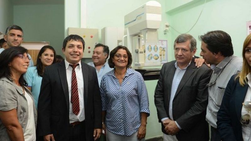 Corpacci inauguró mamógrafo en el Hospital de Tinogasta