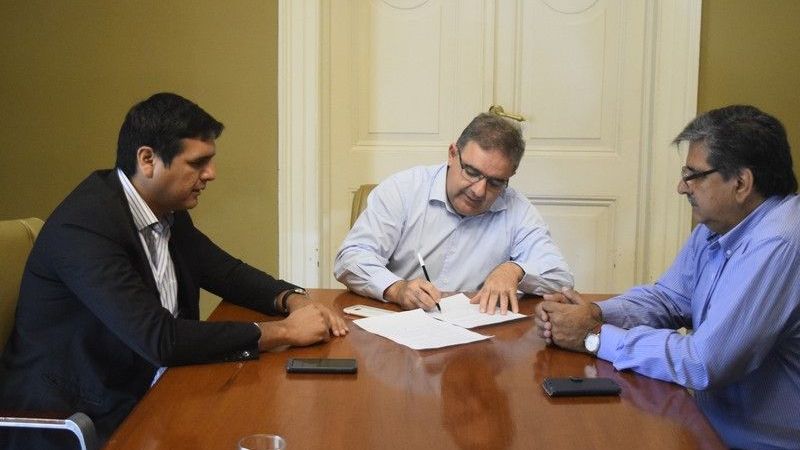 Convenio de colaboración entre Tapso y la Capital