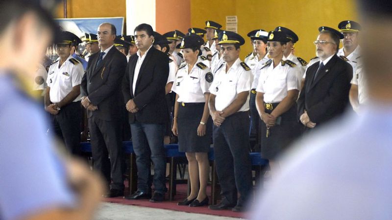 Senadores en el inicio del ciclo lectivo 2017 de la Escuela de Cadetes