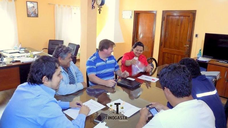 Mejoramientos habitacionales para municipales de Tinogasta