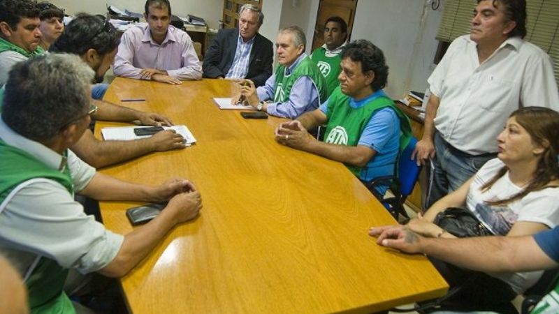 Ofrecen adelanto de $1.000 a cuenta del futuro aumento salarial