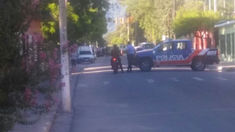 Chocaron una moto y un auto en Fray Mamerto Esquiú