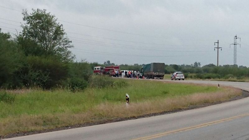 Tres muertos y tres heridos en un accidente en la ruta 157