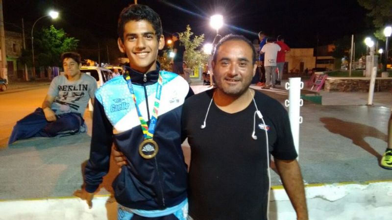 Gran recibimiento al campeón de los Parapanamericanos