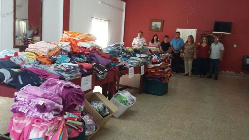 Entregaron ropa elementos donados por Gendarmería