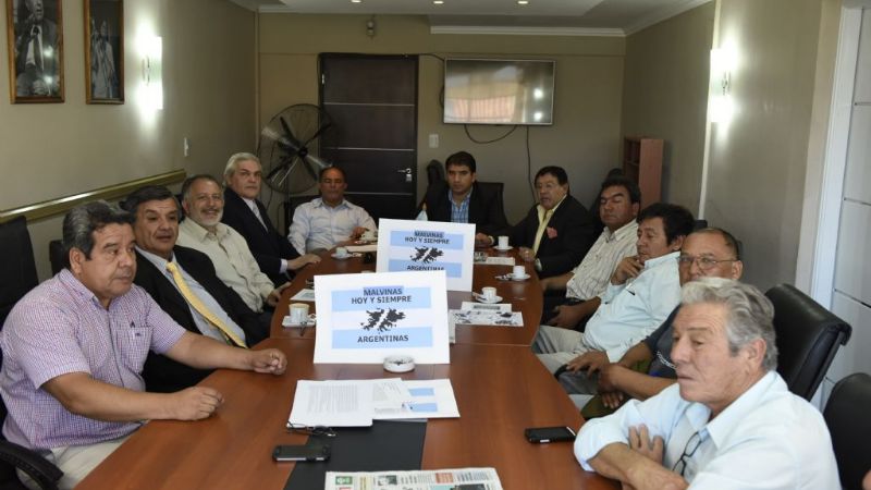 Senadores recibieron a veteranos de Malvinas