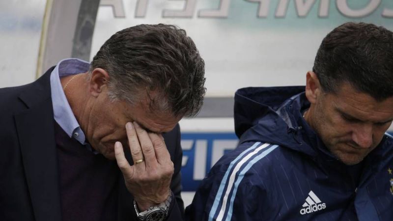 Bauza: "Seguimos vivos; no me tuerce nadie"