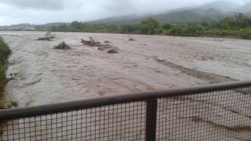 Se desprendió el terraplén del puente de La Merced