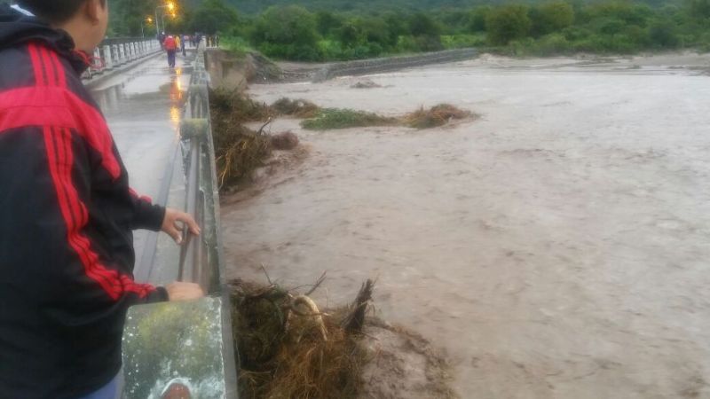 Se desprendió el terraplén del puente de La Merced