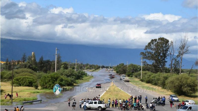 Cortes de tránsito por crecidas de ríos