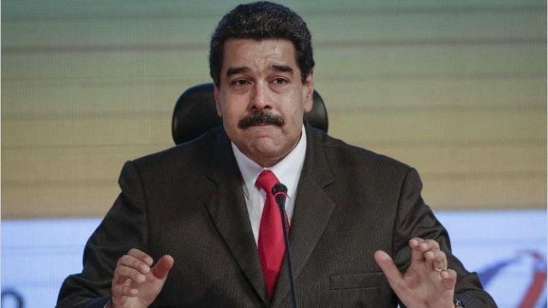 Venezuela cierra el Congreso y acusan a Maduro