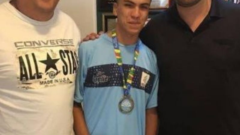 Eloy Nieva y su medalla de plata