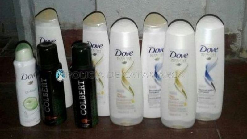 Robó, escapó en una moto robada y fue detenida