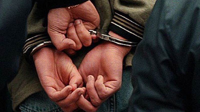 Atraparon a un joven buscado por la Justicia