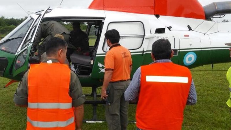 Helicóptero de Gendarmería sobrevuela las zonas afectadas