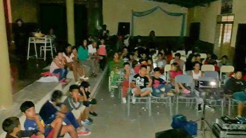 El cine móvil INCAA/Cultura completó intenso periplo en El Alto