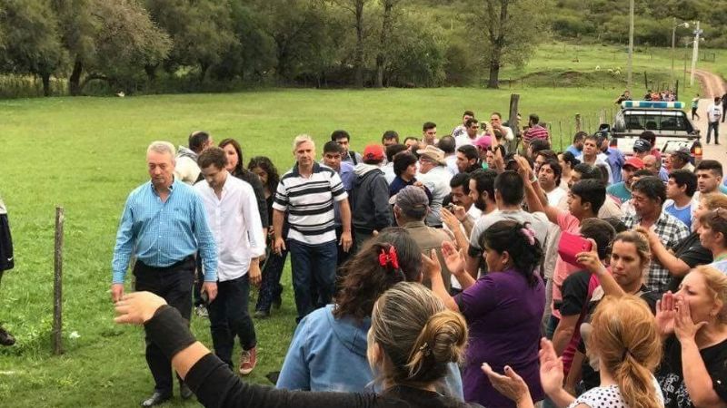 Ancasti: pueblada, indignación y repudio a diputados del FCS