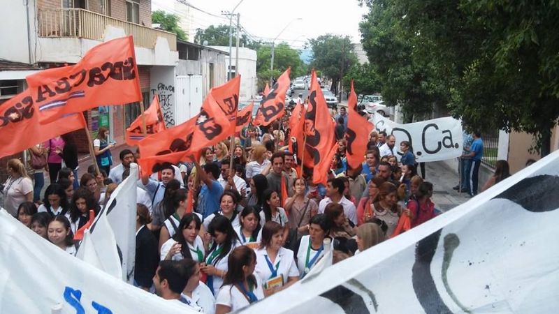Movilización multitudinaria de gremios en Catamarca
