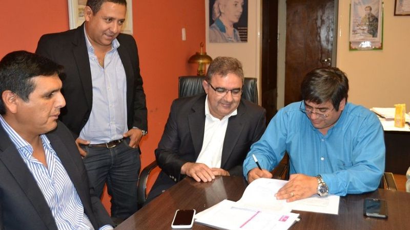 Otorgarán créditos a empleados legislativos