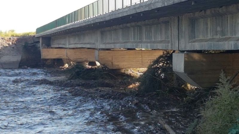 Alerta amarilla en el puente de la Ruta Nacional N°38