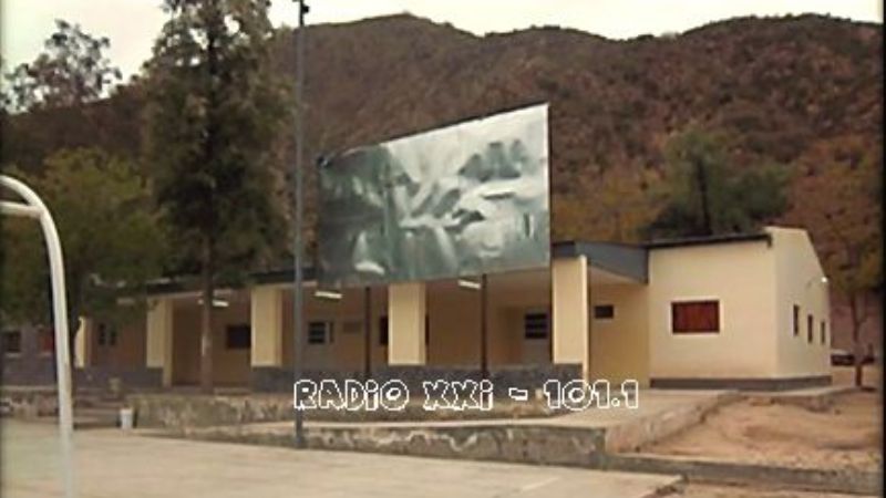 Toman la escuela en Amanao