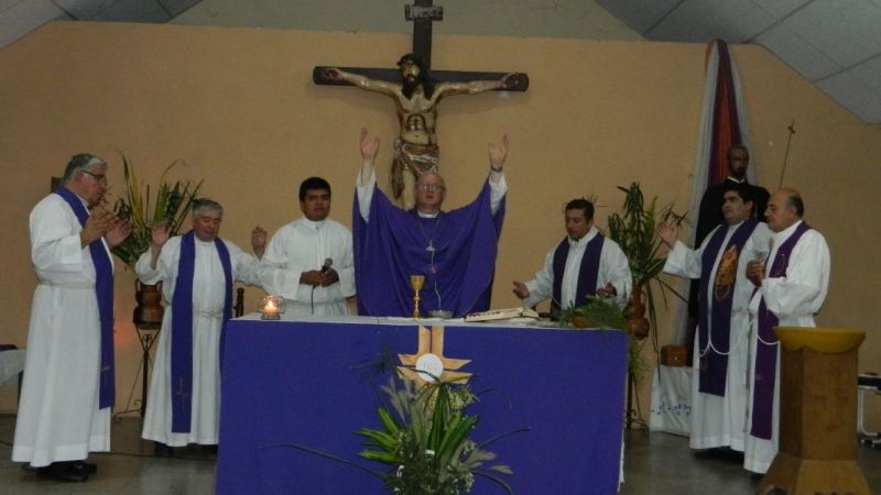 Asumió el nuevo párroco de la Santa Cruz en la zona norte de Capital