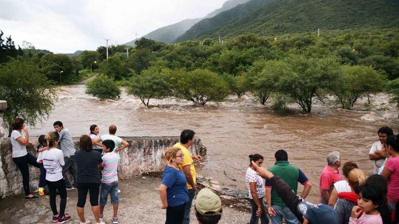 Así llegó el agua al camping de Las Pirquitas