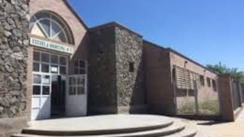 Niegan que docente municipal haya sido agredida