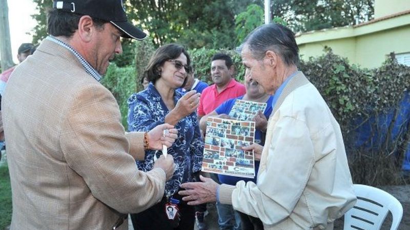 Corpacci entregó 15 nuevas soluciones habitacionales