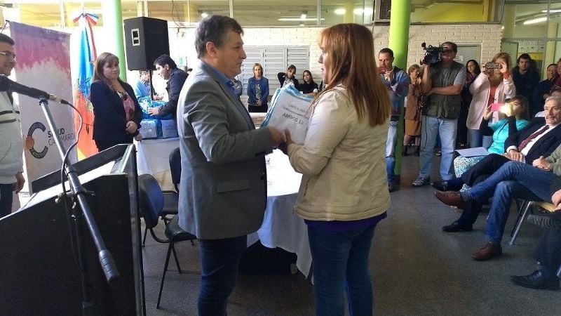 Agentes Sanitarios recibieron insumos