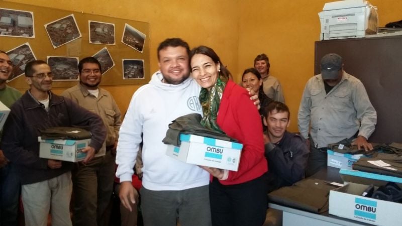 Ropa de trabajo para empleados del Predio Ferial