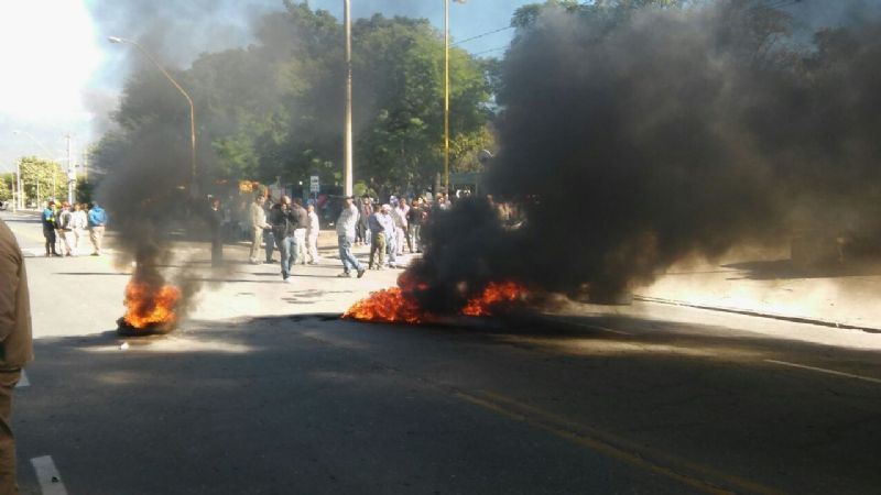 Estatales van al paro